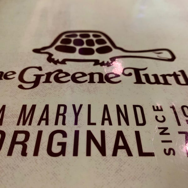 รูปภาพถ่ายที่ The Greene Turtle Sports Bar &amp; Grille โดย Dion H. เมื่อ 5/4/2019