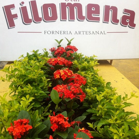 Foto tirada no(a) Forneria Santa Filomena por Marco L. em 11/15/2012
