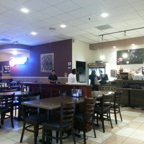 Lucky Seafood & Pho Restaurant Grocery Store in Mira Mesa