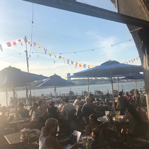 Photo taken at Boat Basin Cafe by Beebee on 6/17/2018