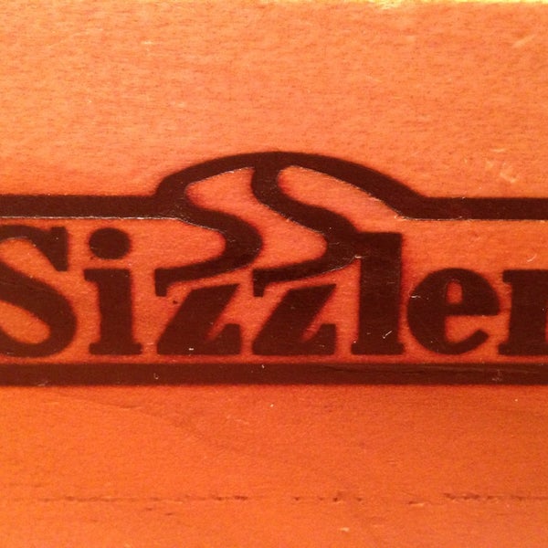 Photo prise au Sizzler par Jason N. le12/26/2012