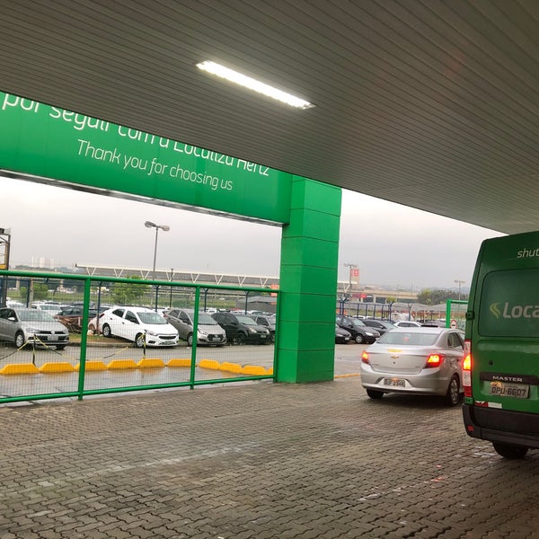 Localiza Hertz Rental Car Location in Guarulhos