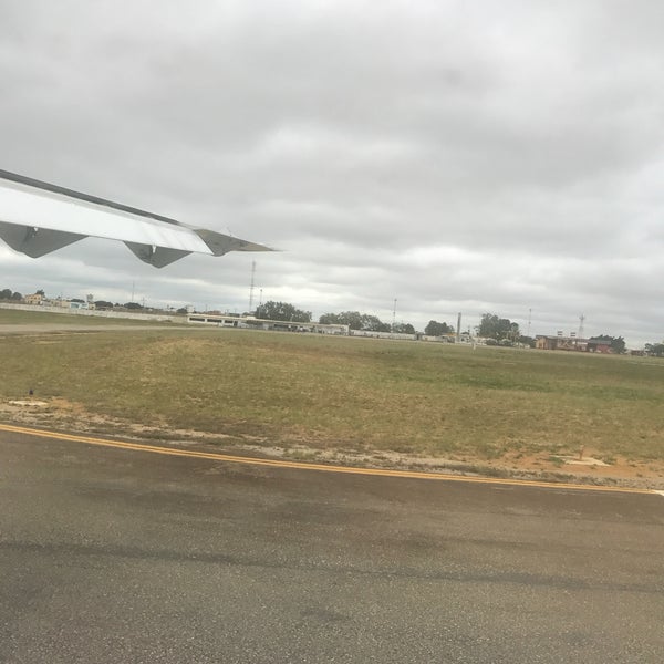 รูปภาพถ่ายที่ Aeroporto de Vitória da Conquista / Pedro Otacílio Figueiredo (VDC) โดย LPD J. เมื่อ 2/7/2017