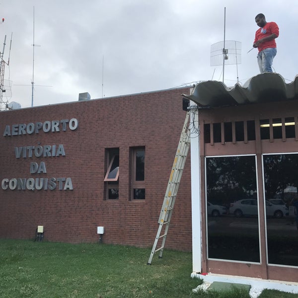 5/25/2017 tarihinde LPD J.ziyaretçi tarafından Aeroporto de Vitória da Conquista / Pedro Otacílio Figueiredo (VDC)'de çekilen fotoğraf