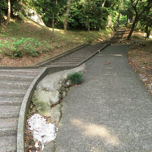 Photos At 岩本山ー実相寺 ハイキングコース 鐘撞堂 8 Visitors