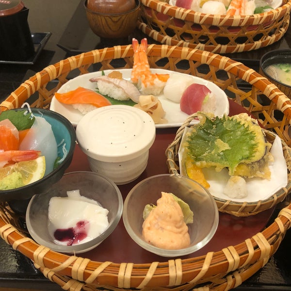 水天 原店 Sushi Restaurant