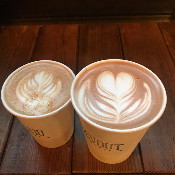 2/3/2019에 Niraj K.님이 Devout Coffee에서 찍은 사진