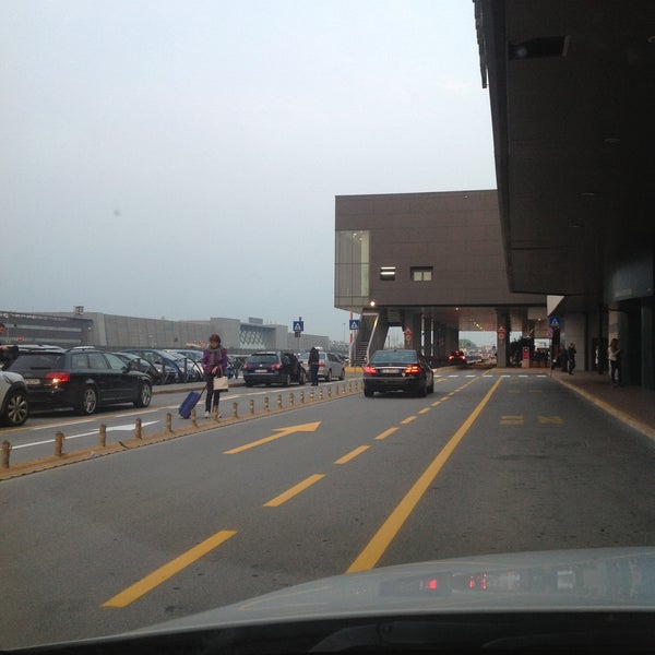 4/17/2013에 Nicola R.님이 오리오알세리오 국제공항 (BGY)에서 찍은 사진