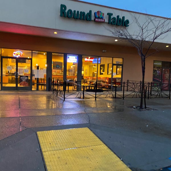 Round Table Hayward Matttroy