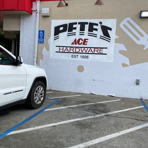 Pete's Ace Hardware 3 tips from 261 visitors