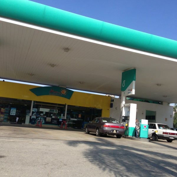 Photos At Petronas Station Gas Station In Banting Selangor