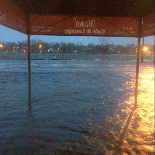 รูปภาพถ่ายที่ Frankenstorm Apocalypse - Hurricane Sandy โดย Steve K. เมื่อ 10/30/2012