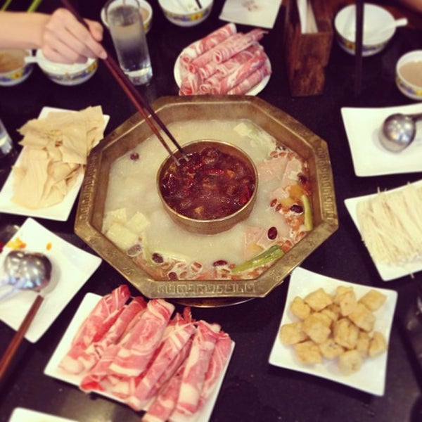 Photo taken at Lan Dining Restaurant 蘭餐厅 by Stephen J. on 6/9/2013
