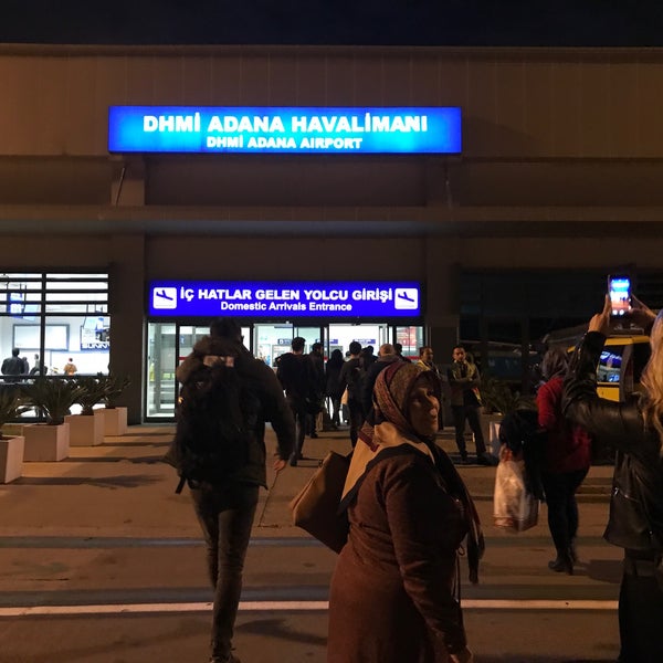 รูปภาพถ่ายที่ Adana Havalimanı (ADA) โดย Veli G. เมื่อ 11/23/2018