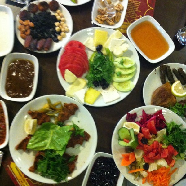 Neyzen Konya Mutfağı Türk Restoranı