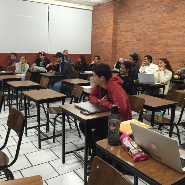 Foto tirada no(a) Universidad Latina de America por Said M. em 3/1/2016