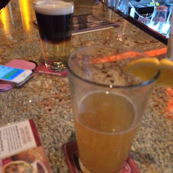 Photo taken at BJ&#39;s Restaurant &amp; Brewhouse by Kevan S. on 1/16/2014