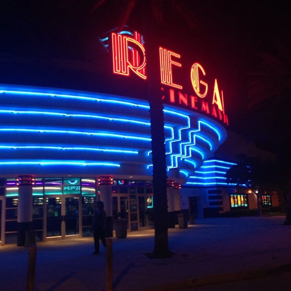 Fotos en Regal Royal Palm Beach & RPX Royal Palm Beach, FL