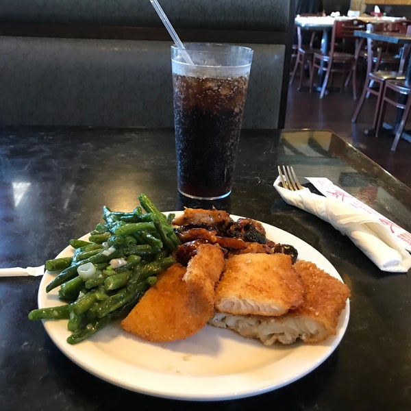 Photo taken at Yummy Buffet by Larry W. on 12/7/2018