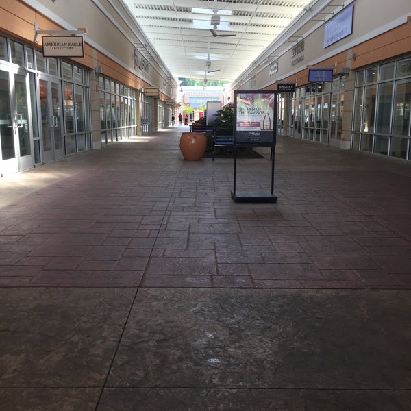 Photo taken at The Outlet Shoppes at Atlanta by Christopher M. on 4/19/2017