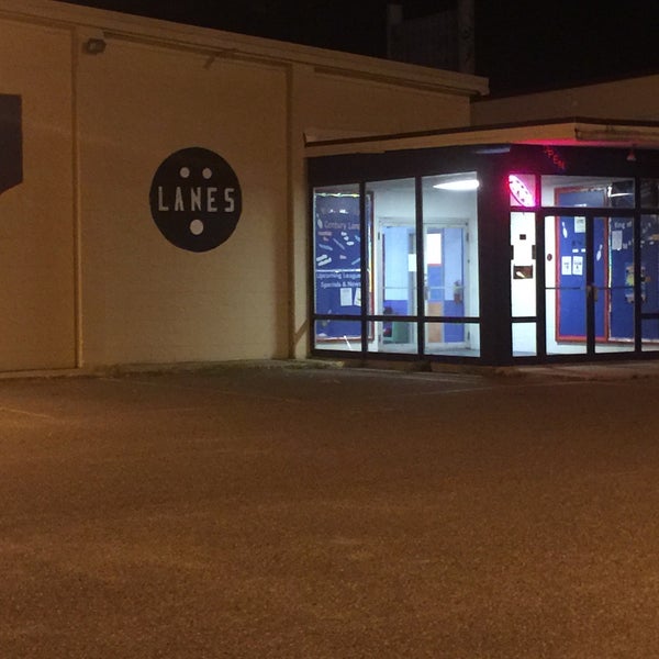 Century Bowling Lanes Bowling Alley in Hampton