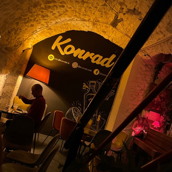 Снимок сделан в Konrad Café &amp; Bar пользователем Michael S. 9/10/2022