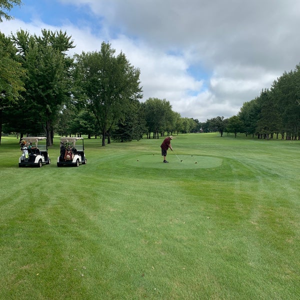 Photo taken at Saint Cloud Country Club by Ken S. on 9/2/2019