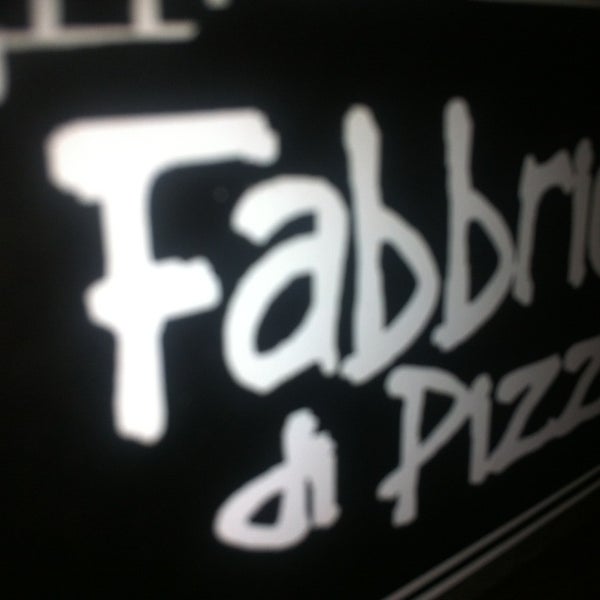 Photo taken at Fabbrica Di Pizza by Juliano T. on 2/10/2013