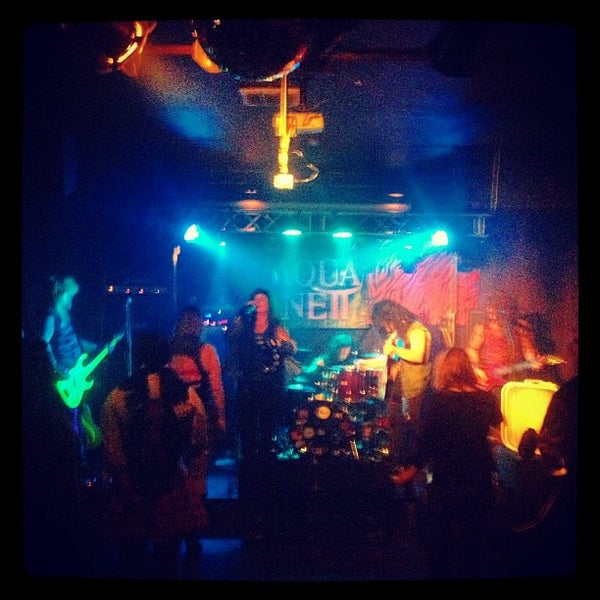 Longboard Margarita Bar Dive Bar in East Sharp Park