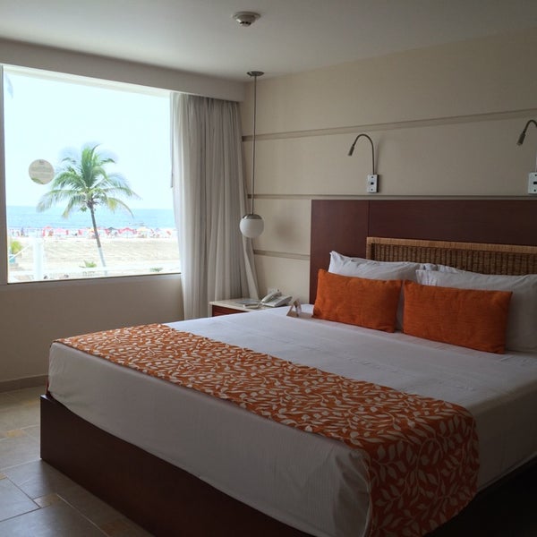 Photo taken at Hotel Dann Cartagena by Vonatron L. on 10/17/2014