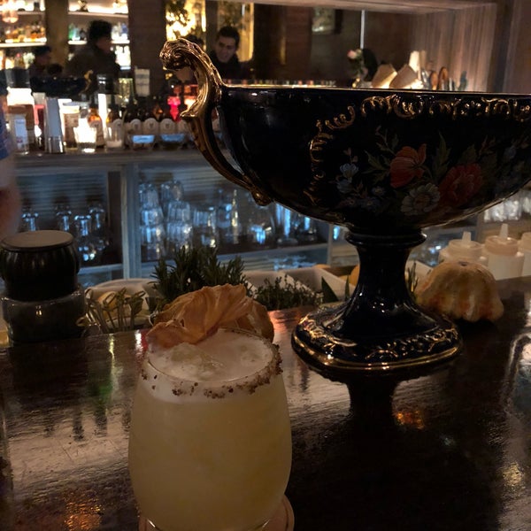 Das Foto wurde bei Dodo Café Cóctel Bar von Chip T. am 1/29/2018 aufgenommen