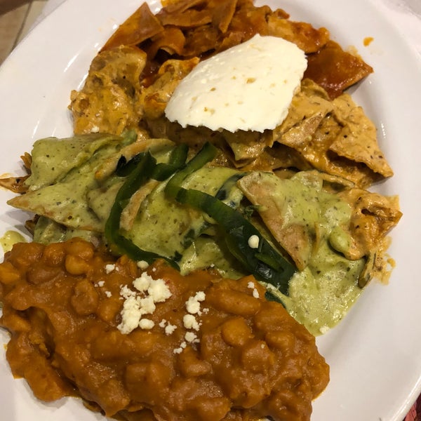 Das Foto wurde bei Los Chilaquiles von Adalberto B. am 9/1/2019 aufgenommen