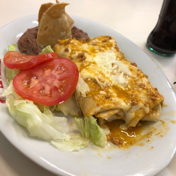 11/18/2018 tarihinde Adalberto B.ziyaretçi tarafından Burritos La Palma'de çekilen fotoğraf