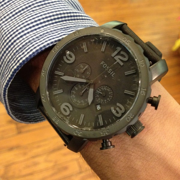 fossil montgomery mall