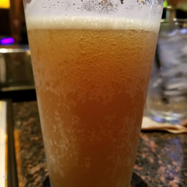 Photo taken at BJ&#39;s Restaurant &amp; Brewhouse by Roy D. on 10/1/2018