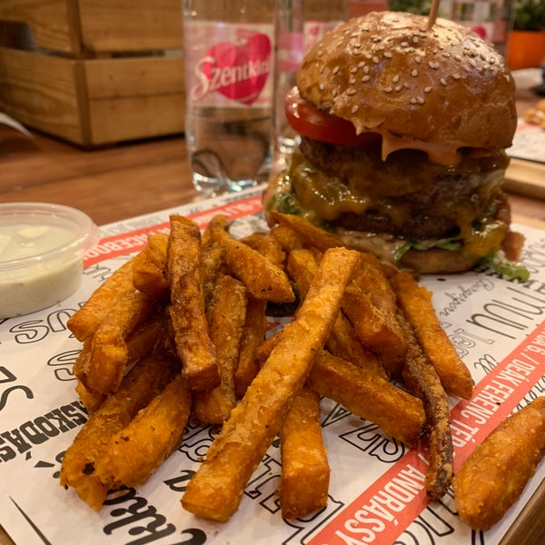 Great burgers and sweet potato fries. There do a super hot one. Dare you to try it.