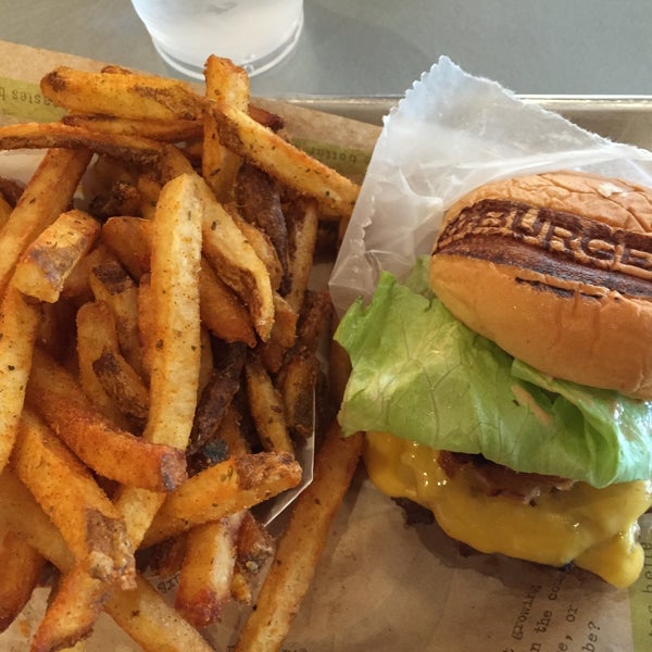 Photo taken at BurgerFi by Crusty R. on 2/11/2015