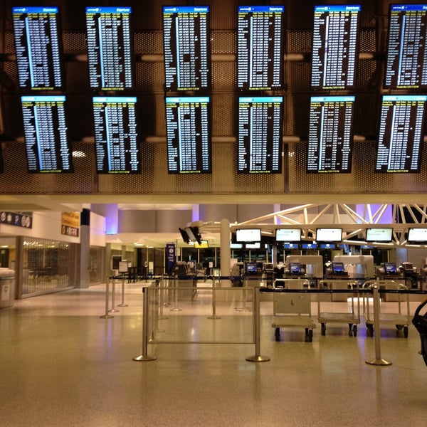 Foto scattata a George Bush Intercontinental Airport (IAH) da Jimmi M. il 5/3/2013