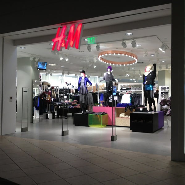 h&m uptown