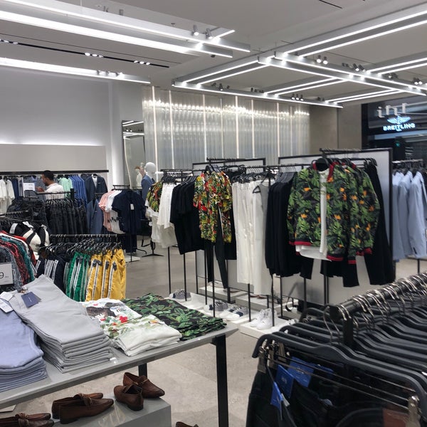 Photos At Zara دبي دبي