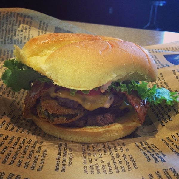 8/1/2014にStephen P.がWayback Burgersで撮った写真