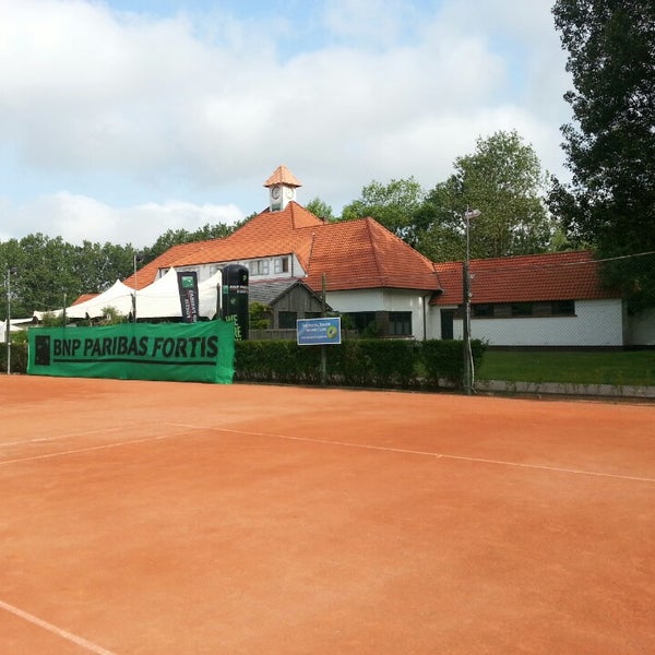 juni Soeverein Verloren Royal Zoute Tennis Club - Astridlaan 10