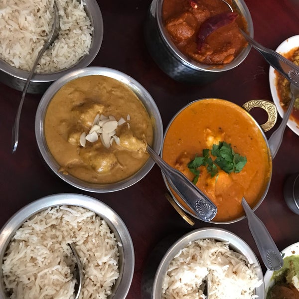 Foto tomada en Seva Indian Cuisine  por Stephanie A. el 9/5/2018
