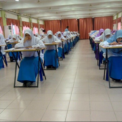 tengku amalin aishah putri