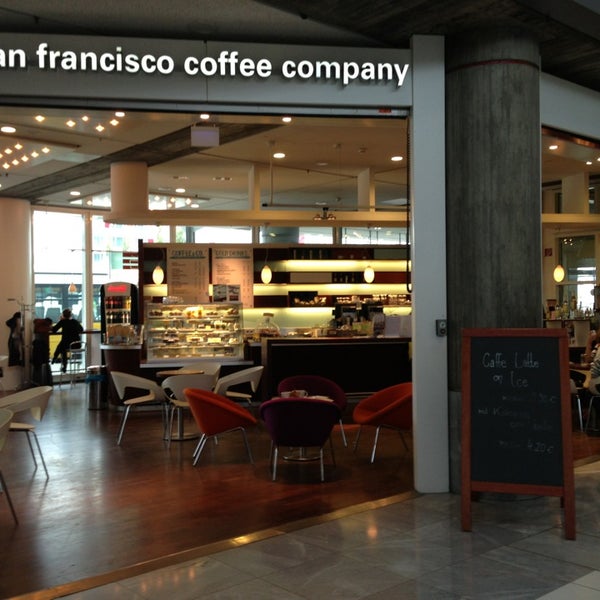 9/26/2013に:WSSがSan Francisco Coffee Companyで撮った写真