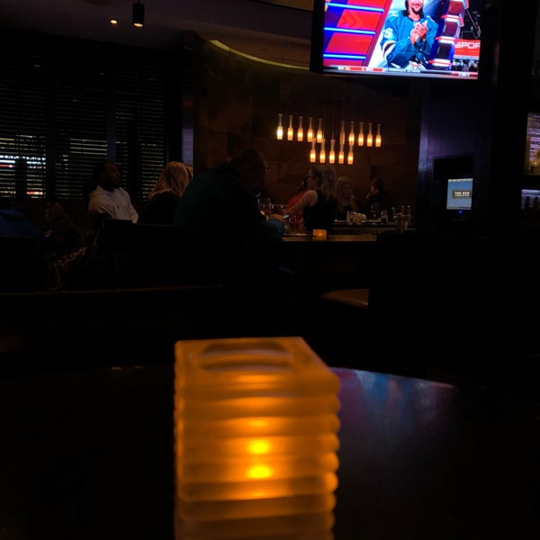 Photo prise au The Keg Steakhouse + Bar - 4th Ave par Eduardo C. le9/28/2018