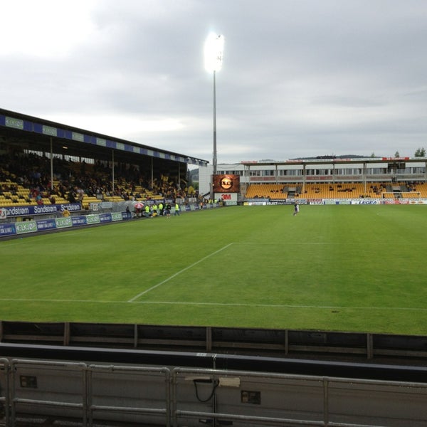 Photo taken at Åråsen Stadion by Ivar H. on 6/19/2013