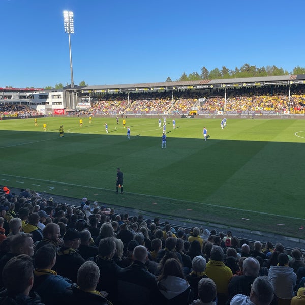 Photo taken at Åråsen Stadion by Ivar H. on 5/16/2022