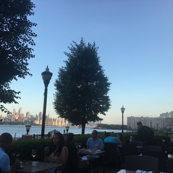 Photo taken at HAVEN Riverfront Restaurant and Bar by Chanel B. on 7/5/2018