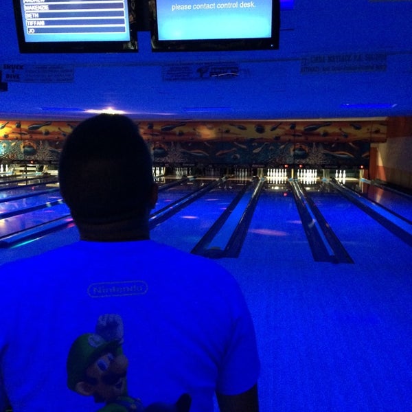 Photo taken at Manor Lanes by Alex F. on 6/29/2014